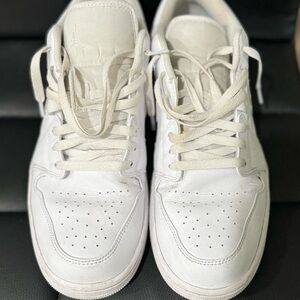 Air Jordan Low 1